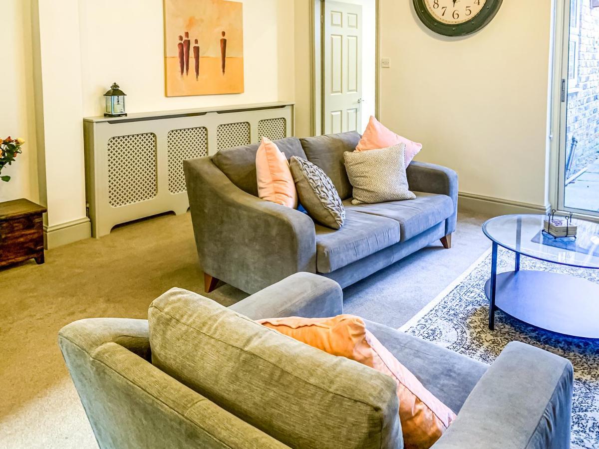 The Vines - Stunning Period Home With Free Parking York Extérieur photo
