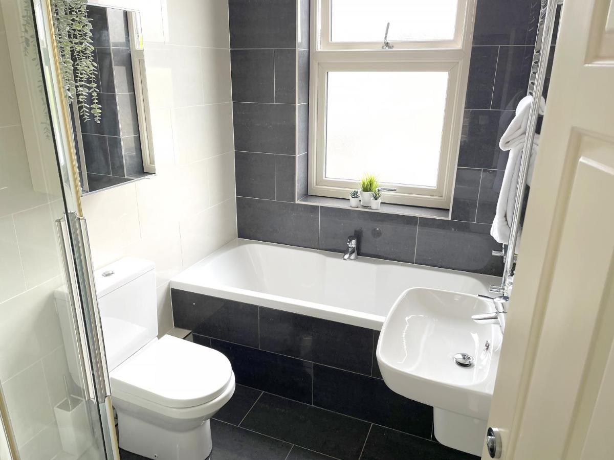 The Vines - Stunning Period Home With Free Parking York Extérieur photo